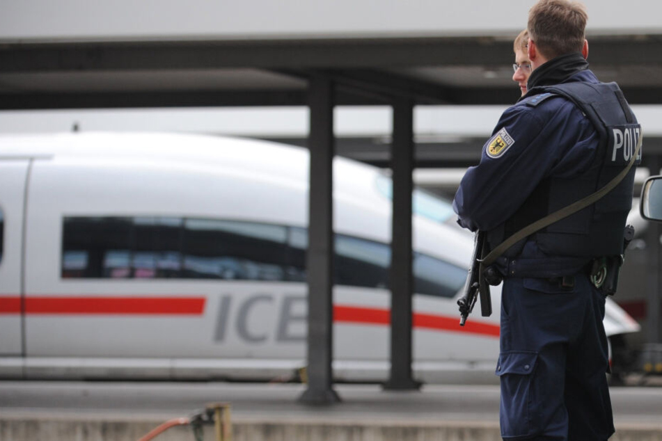Die Polizei nahm den Mann direkt fest. (Symbolbild)