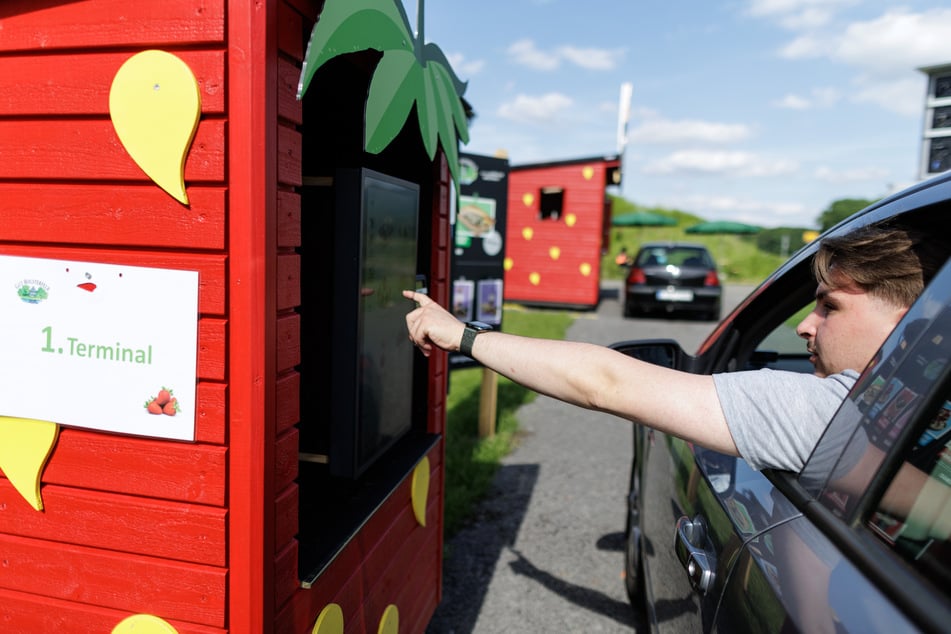 An Drive-in-Schaltern erwartet die Besucher eine große Auswahl an fruchtigen Highlights.