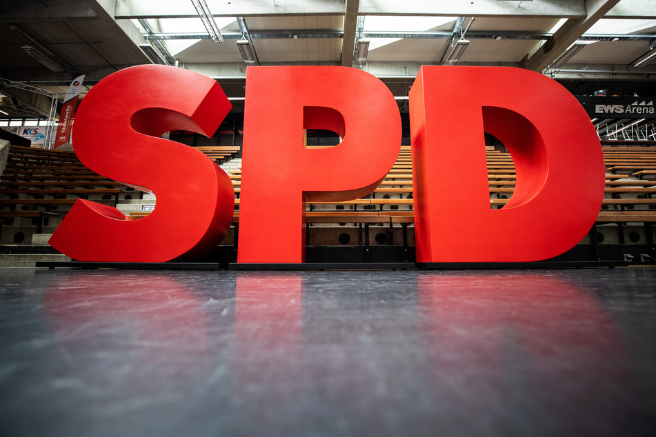 Einer aktuellen Umfrage zufolge entfallen auf Bundesebene nur noch 14 Prozent der Wählerstimmen auf die SPD. (Symbolfoto)