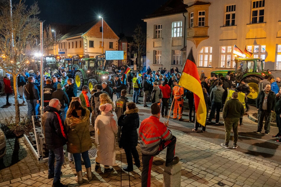 "Extreme Angst": Erneut Grünen-Veranstaltung wegen Protestierenden abgebrochen