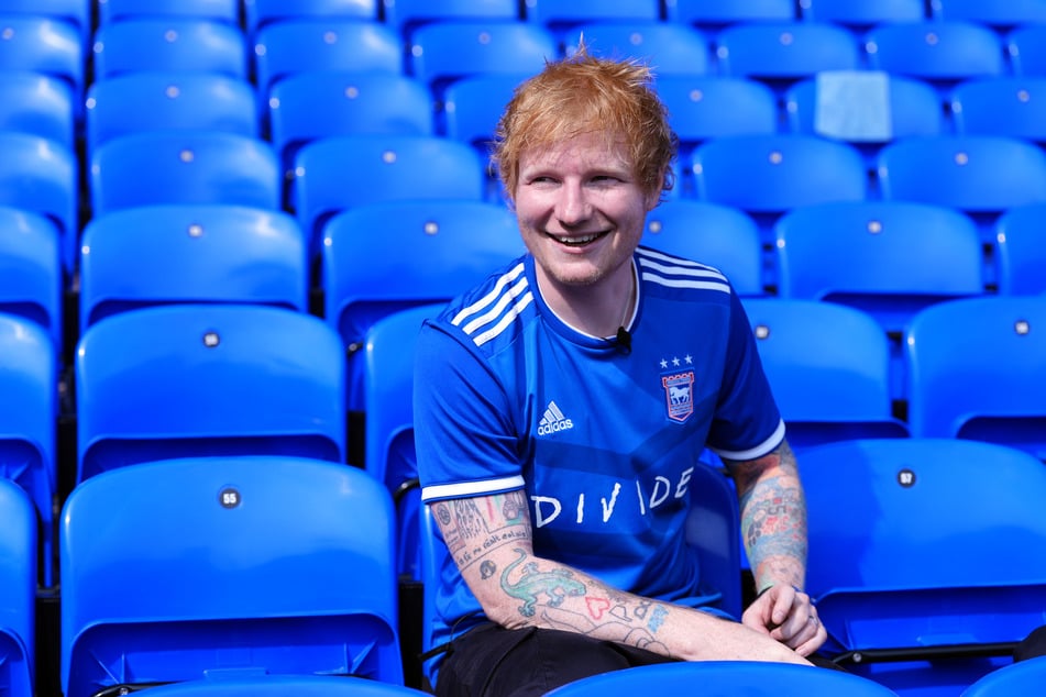 Ed Sheeran (33) unterstützt seinen Lieblingsklub Ipswich Town, wo er nur kann.