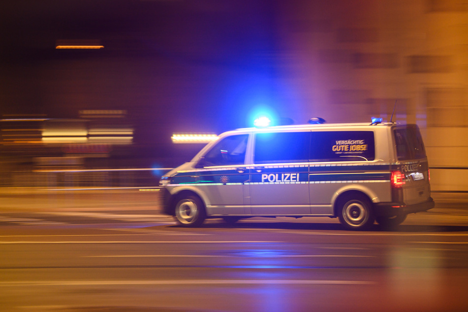 In Chemnitz ist ein 18-Jähriger vor der Polizei abgehauen. (Symbolbild)