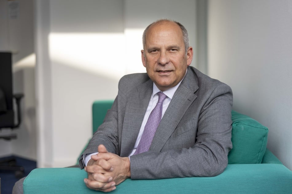 Hessens Innenminister Roman Poseck (56, CDU) hat sich zu den Protesten geäußert.