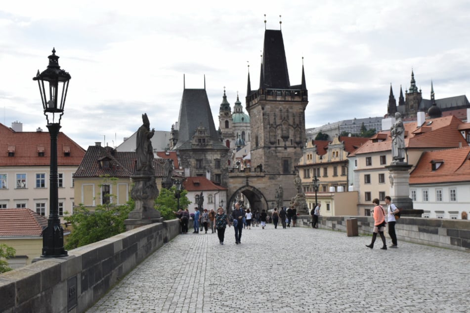 Dresden Prag Vermisst Die Sachsen Neuer Corona Rekord In Tschechien Tag24