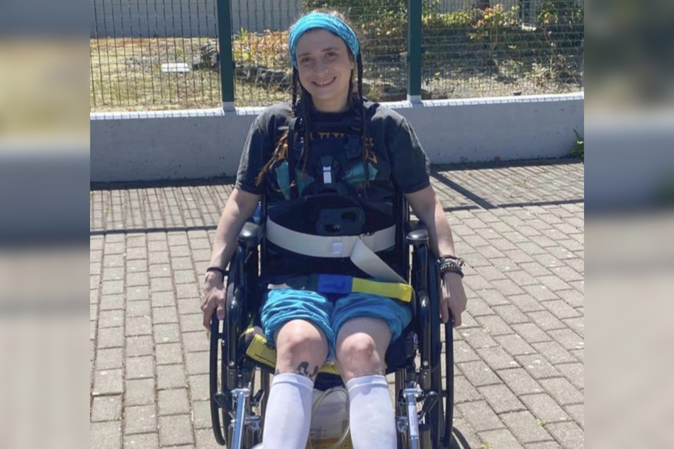 Für Danielle ist ihr neues Leben im Rollstuhl noch ungewohnt. Trotzdem nimmt sie die Herausforderung an.