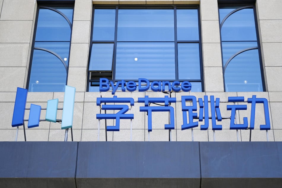 Das Logo des Unternehmens ByteDance Ltd. mit Sitz in Peking, Entwickler von TikTok, einer Social Media Video-App zum Erstellen und Teilen von Kurzvideos.