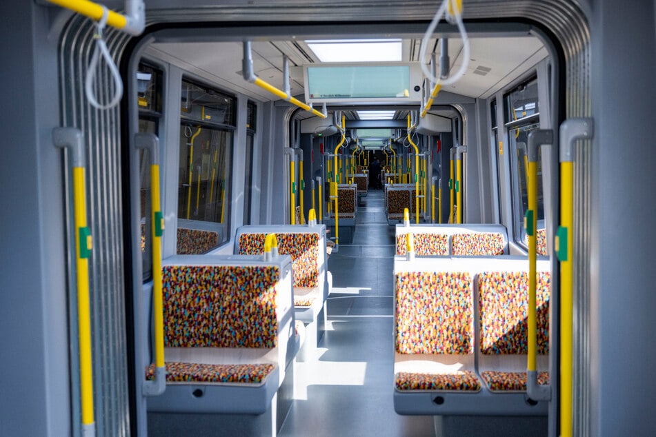 Blick ins Innere der neuen Tram.