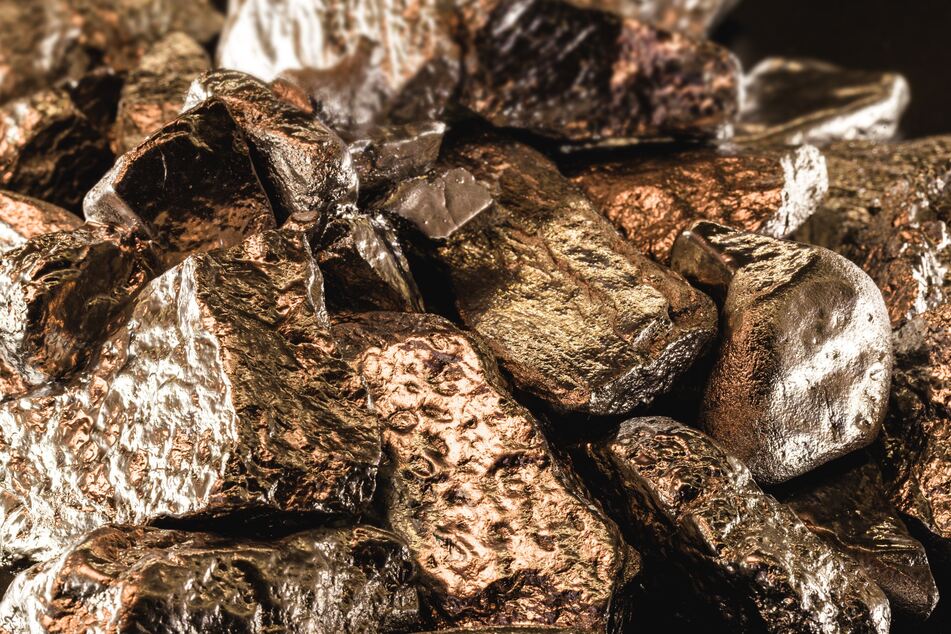 Suche nach wertvollem Kupfererz: Erste Bohrung in Südthüringen gestartet