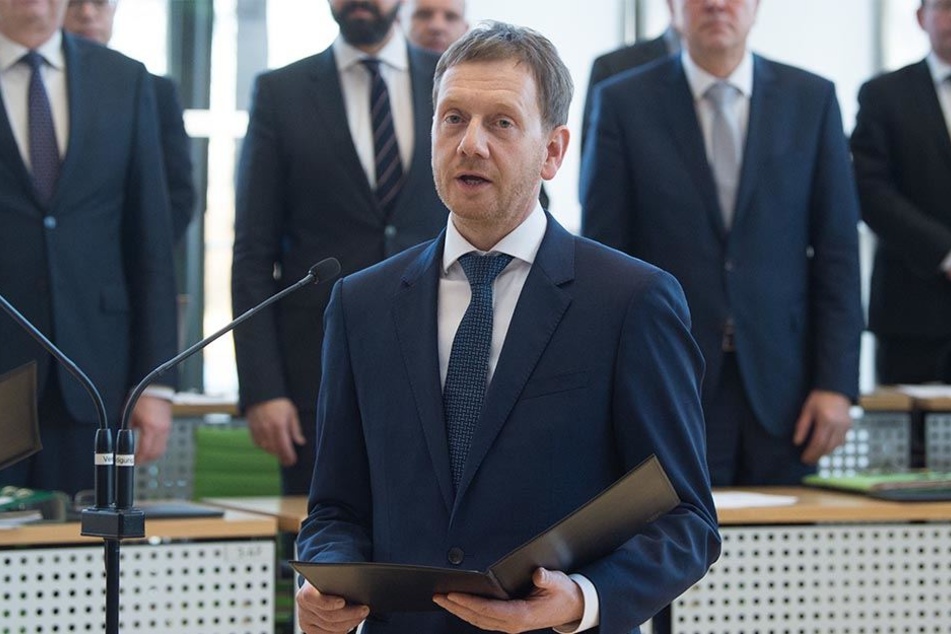 Michael Kretschmer leistete nach seiner Wahl sogleich den Amtseid.