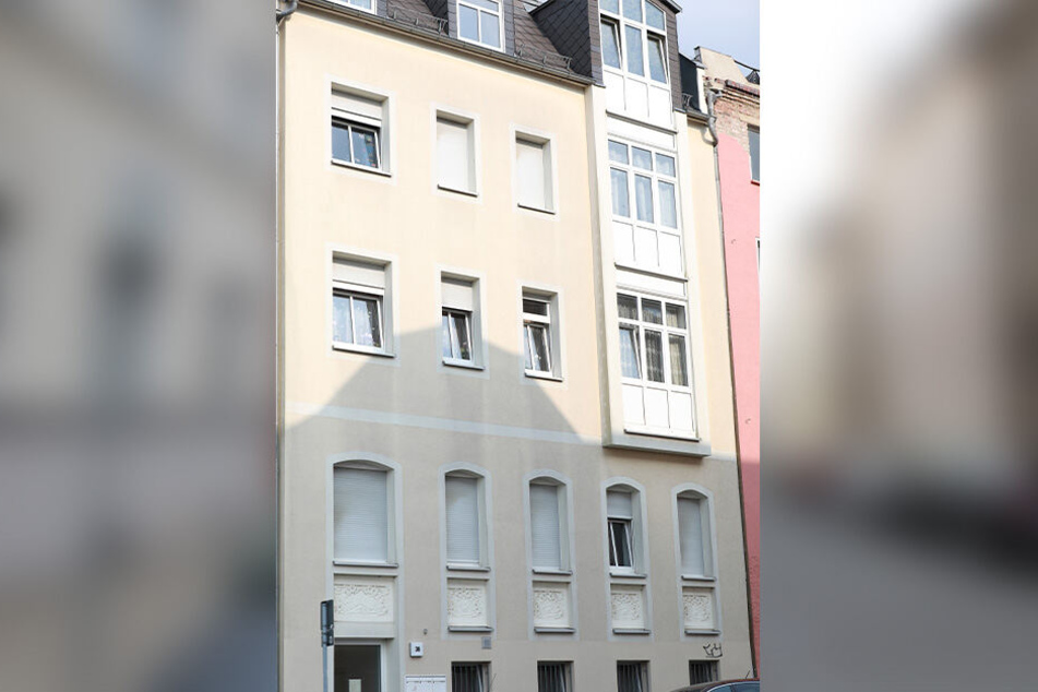 Messer-Drama in Plauener Wohnviertel: In diesem Haus spielte sich der blutige Ehestreit ab.