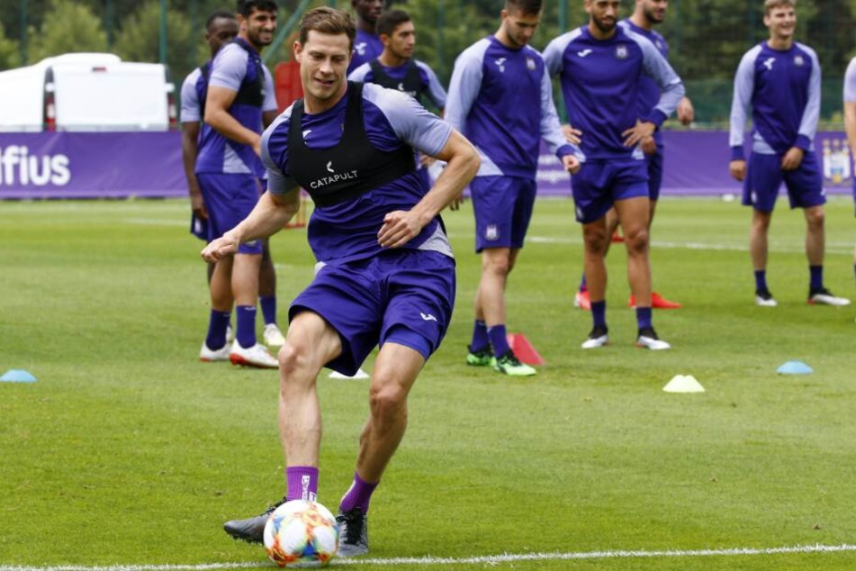 James Lawrence spielte bis vor kurzem beim RSC Anderlecht.