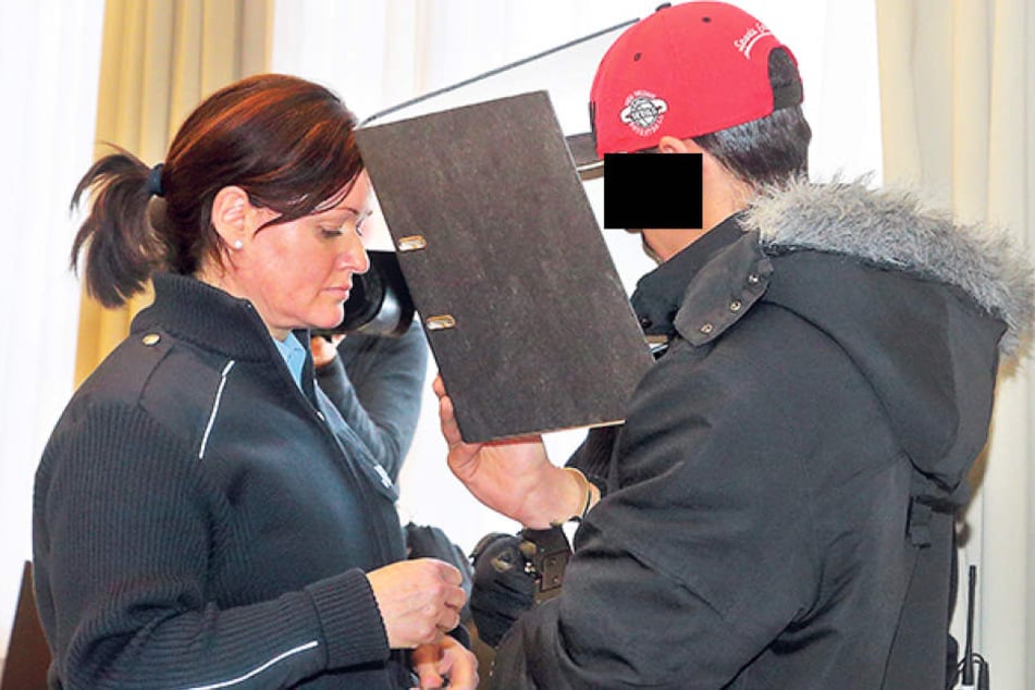 Der Angeklagte Omasr A. (21) am Mittwoch am Dresdner Amtsgericht.