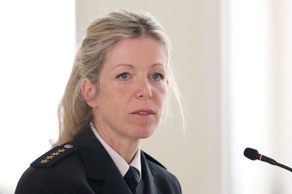 Annett Wernicke, Direktorin der Polizeiinspektion Halle (Saale), hat für die Aufklärung des Vorfalls alle erforderlichen Maßnahmen angeordnet. (Archivfoto)