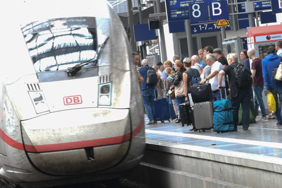 Oberleitungsstörung: Behinderungen zwischen Frankfurt und Mannheim dauern an