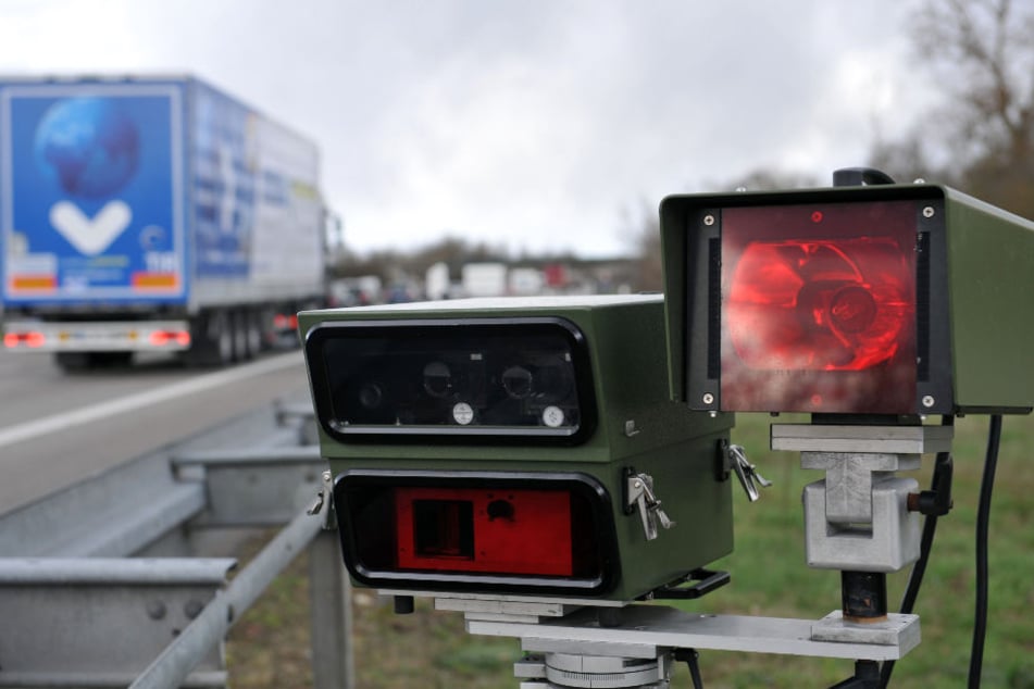 Achtung Autofahrer: Hier wird ab Montag in OWL geblitzt