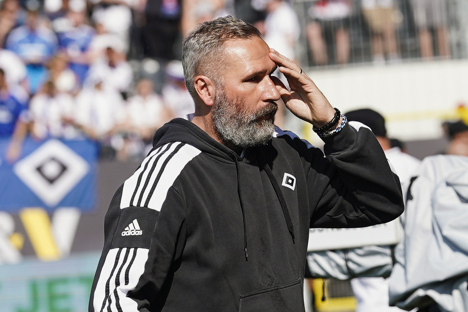 Auf HSV-Trainer Tim Walter (47) wartet ein Wiedersehen mit seinem Ex-Klub.