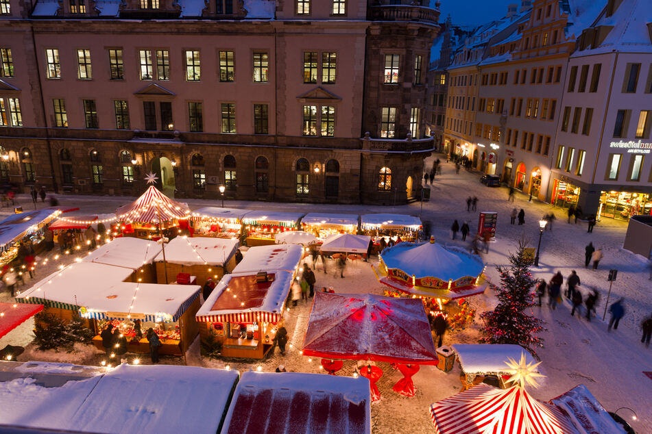 Der Romantische Weihnachtsmarkt hat alles, was einen Weihnachtsmarkt ausmacht.