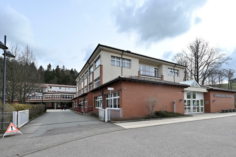Das Gymnasium Einsiedel dient derzeit als Notunterkunft.