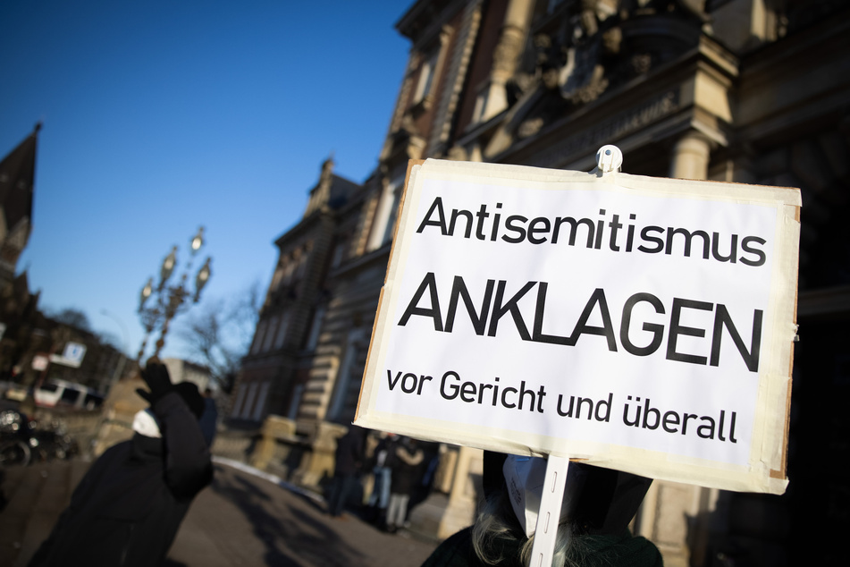NRW startet Dunkelfeld-Studie zu Antisemitismus