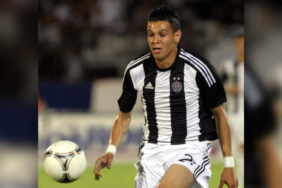 In der Saison 2012/13 stürmte Mohamed Zaabia (34) für Partizan Belgrad.
