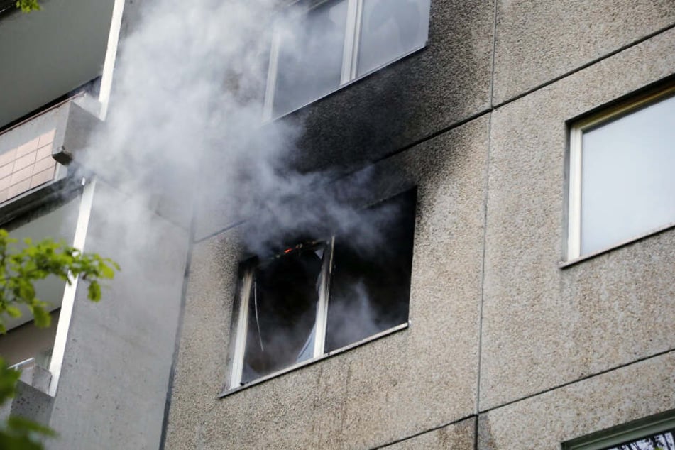 In einer Wohnung war ein Feuer ausgebrochen.