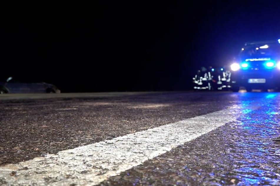 Zum Unfallzeitpunkt herrschte Straßenglätte auf der B81.