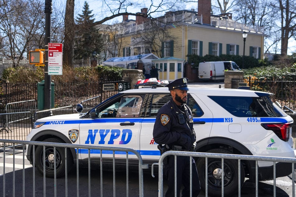Two suspects entered their pleas on Wednesday to charges related to an attempted bomb attack near the mayor's residence in New York City.