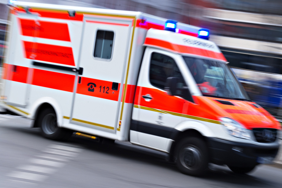 Unfall in München: Frau (19) von Auto erfasst und schwer verletzt
