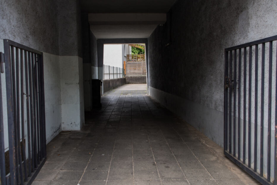 Im Hinterhof eines Stuttgarter Polizeireviers war für den Flüchtenden Endstation. (Symbolbild)