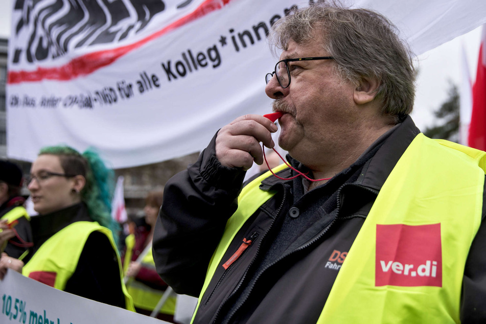 Erhebliche Einschränkungen: Verdi in NRW weitet Warnstreiks im öffentlichen Dienst aus