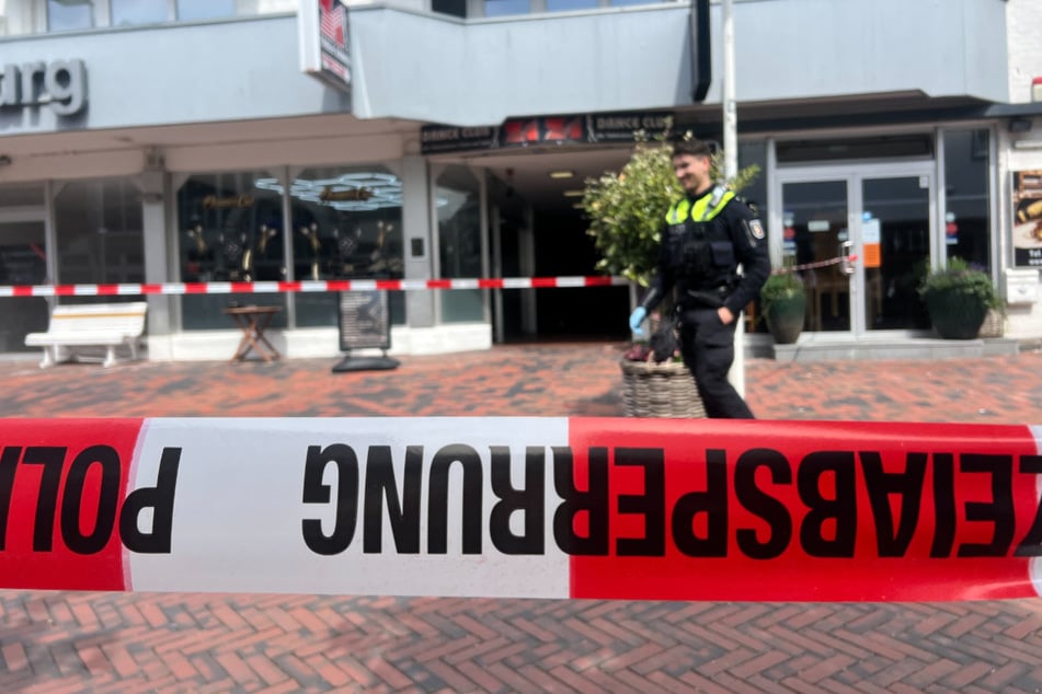 Am Mittwoch wurden mindestens drei Schüsse auf einen Barber-Shop abgegeben.