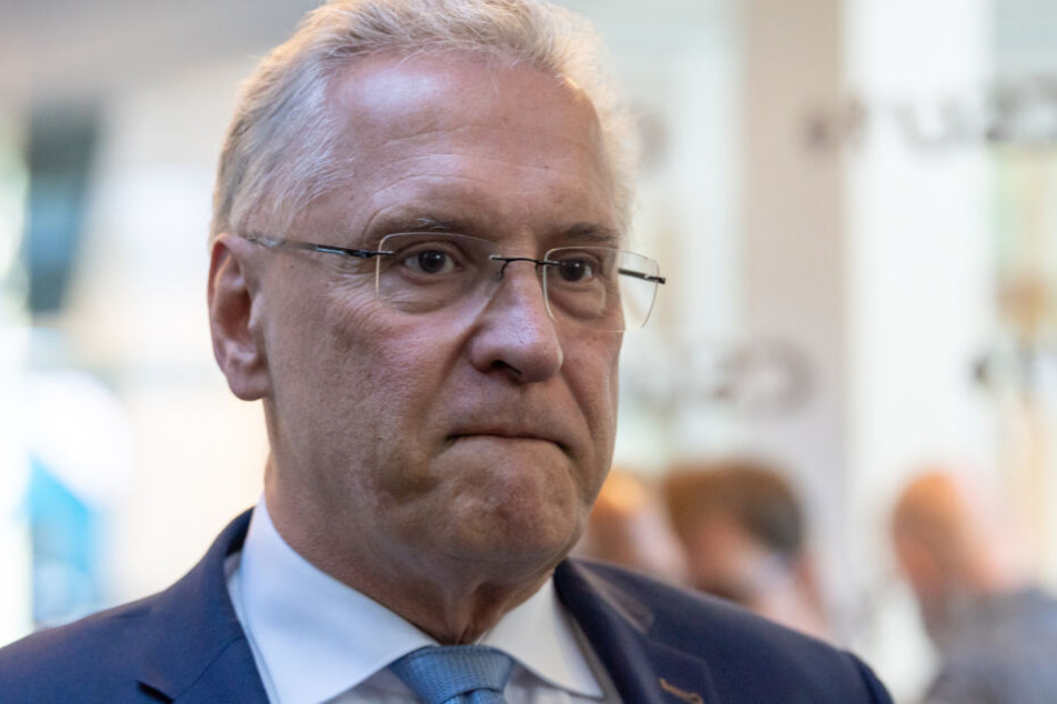 Bayerns Innenminister Joachim Herrmann (63, CSU) ist aufgrund des AfD-Kommentars entsetzt.