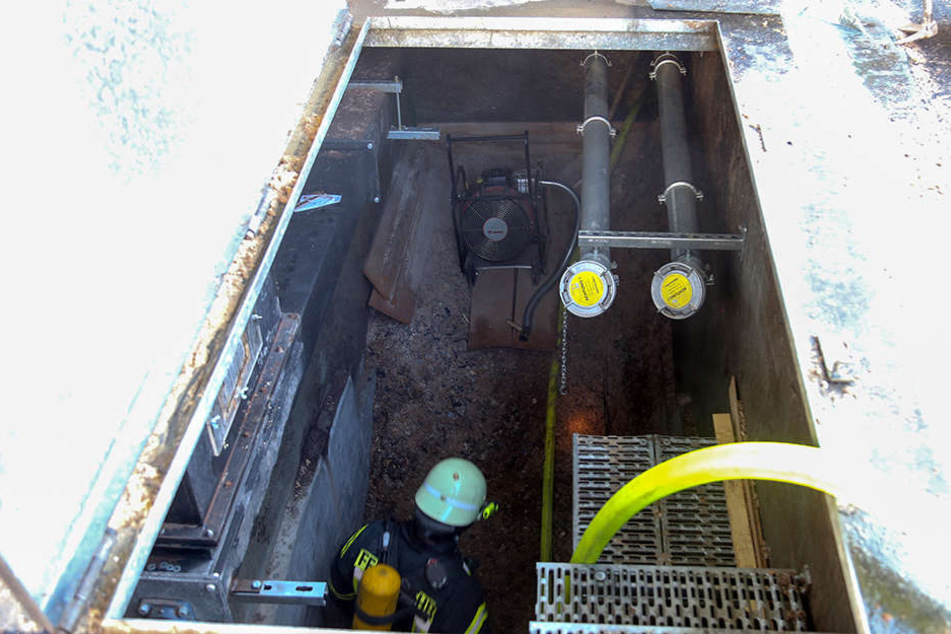 Das Feuer war in einem unterirdischen Bunker ausgebrochen.