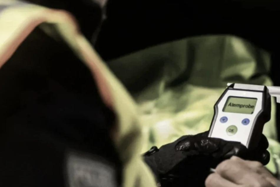 Lebensgefährlich besoffen: Autofahrerin mit 4,18 Promille gestoppt