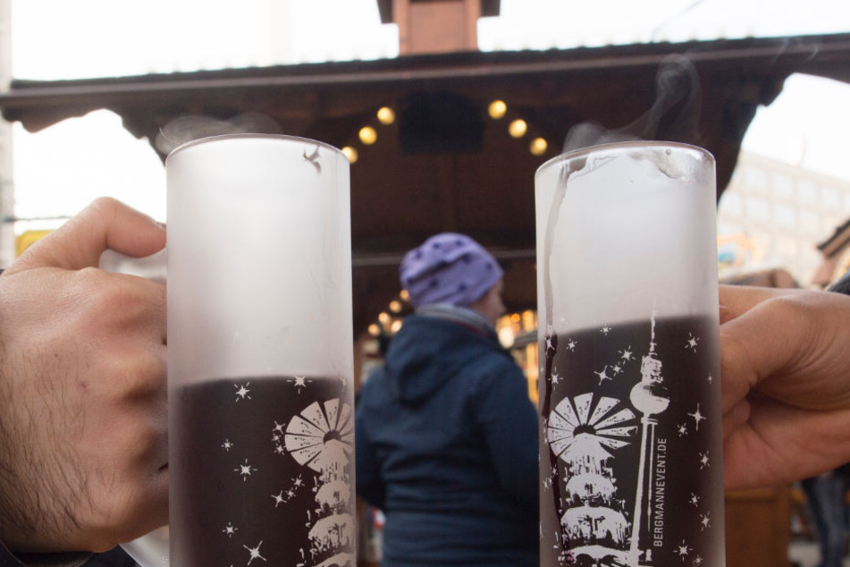 Statt gemütlich und friedlich anzustoßen, kommt es in Gera immer häufiger zu Gewalt in der Vorweihnachtszeit. (Symbolbild)