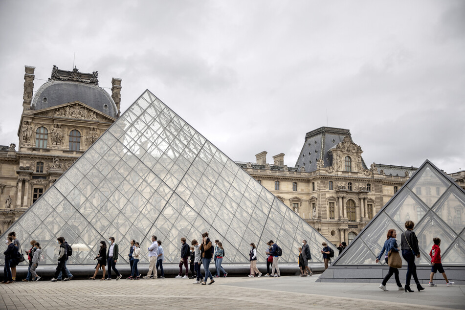 Das frivole Kunstwerk aus der Sammlung des Museums Kurhaus Kleve wird von Oktober 2024 bis Februar 2025 im Louvre in Paris ausgestellt.