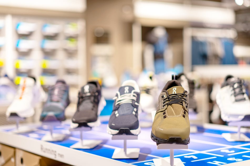 Fußball-Schuhe sind bei dieser Sport-Kette gerade massiv preisgesenkt