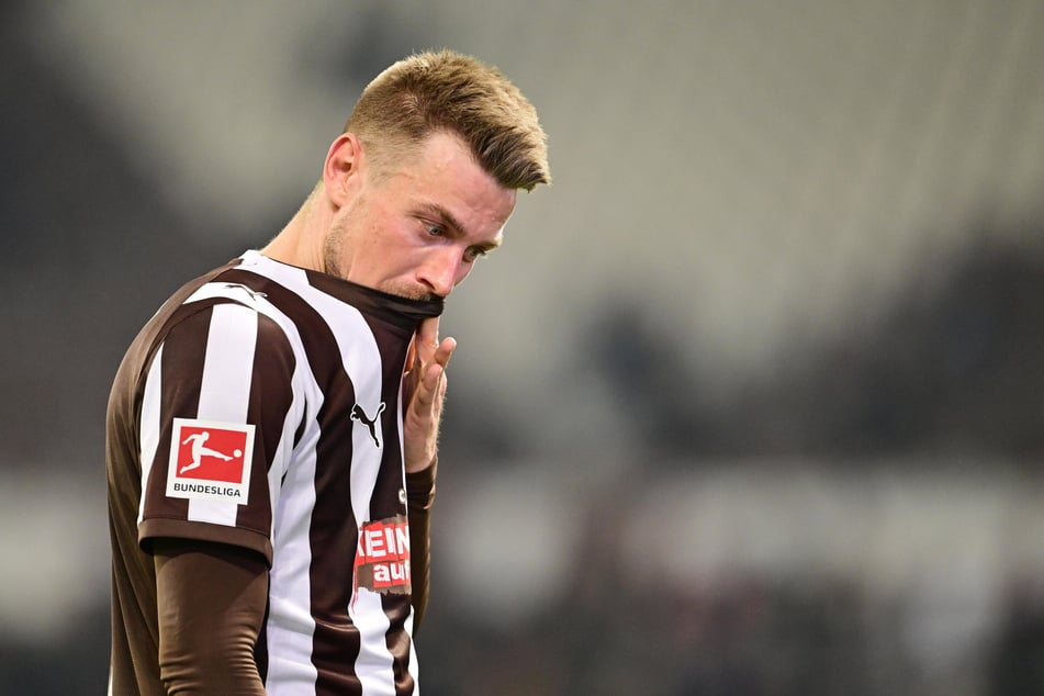 Im Spiel gegen den SC Freiburg: Hauke Wahl (31) zeigte sich unzufrieden mit der Leistung seiner Mannschaft in Halbzeit zwei.