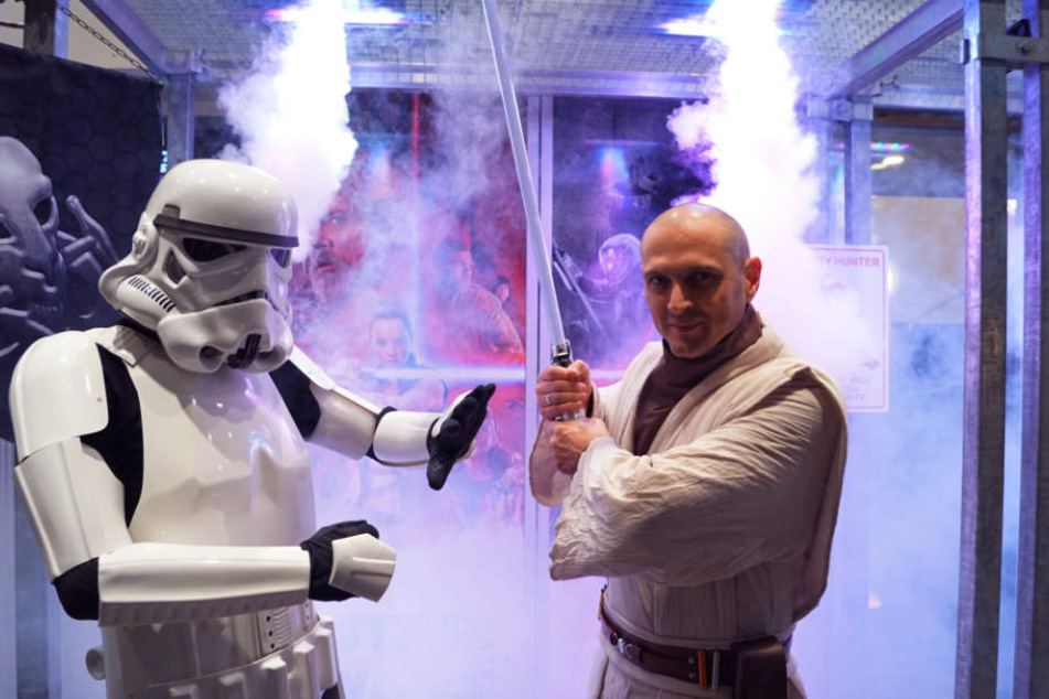 Im Kampf gegen einen Jedi hat dieser Stormtrooper keine Chance.