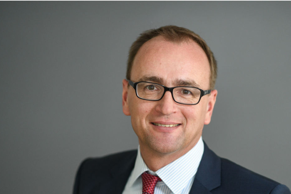 Der Oberbürgermeister Markus Ewald von Weingarten wurde bei einem Autounfall schwer verletzt.