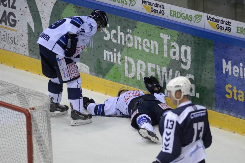 Nach einem schlimmen Foul im August 2015 musste Rodman (am Boden) um die Fortsetzung seiner Karriere bangen, kämpfte sich aber zurück.