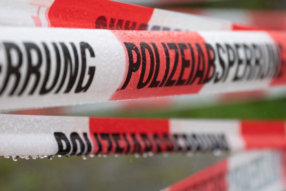 Einbruch in heiliger Nacht: Diebe rasen mit Auto in Spielothek