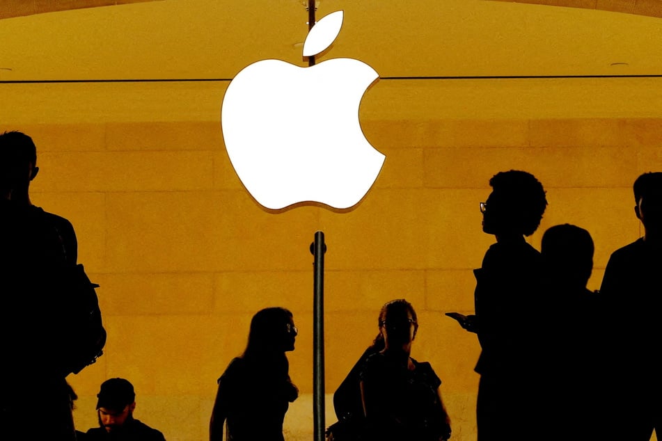 Apple has announced plans to spend over $500 billion in the US over the next four years and hire 20,000 staff.