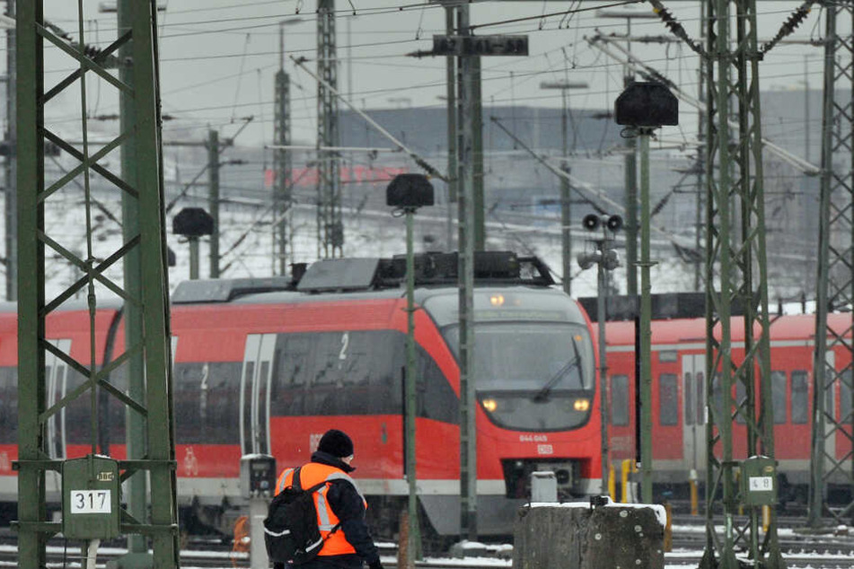 Der Bahnverkehr in NRW hat zunächst mit keinen Einschränkungen zu kämpfen.