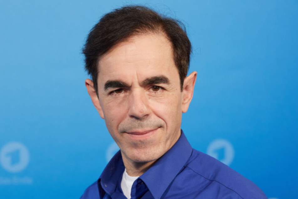 Oscar Ortega Sánchez spielt den Assistenten Mustafa Tombul von in "Mordkommission Istanbul".