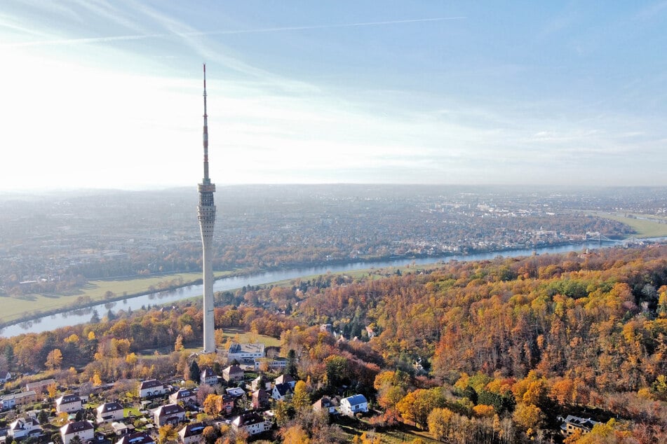 Während viele Dresdner von der Wiedereröffnung des Fernsehturms in Wachwitz träumen, fürchten Anwohner gravierende Nachteile wie Verkehrschaos.