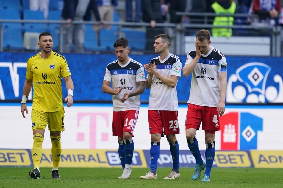 Während Ludovit Reis (24, l. M.) wegen einer Muskelverletzungen ausfällt, kehren Jonas Meffert (30, M.) und Sebastian Schonlau (30) nach ihrer Sperre gegen Braunschweig wieder zurück.