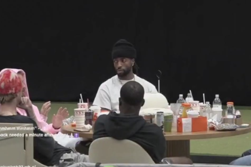 Justin Bieber habló en In‑N‑Out Burger sobre su visión de la fidelidad.