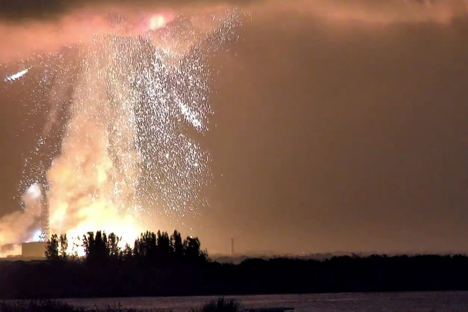 Jeff Bezos's Blue Origin rocket exploded during a test on Thursday in Cape Canaveral.