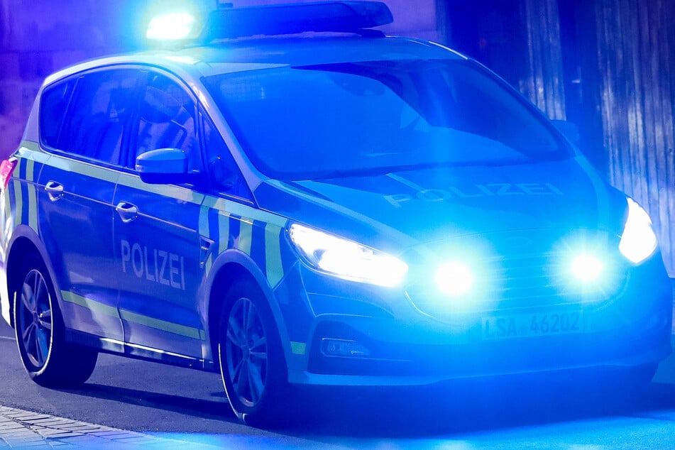 Spektakuläre Flucht vor der Polizei: Pyro-Dieb bricht sich bei Fenstersprung beide Beine